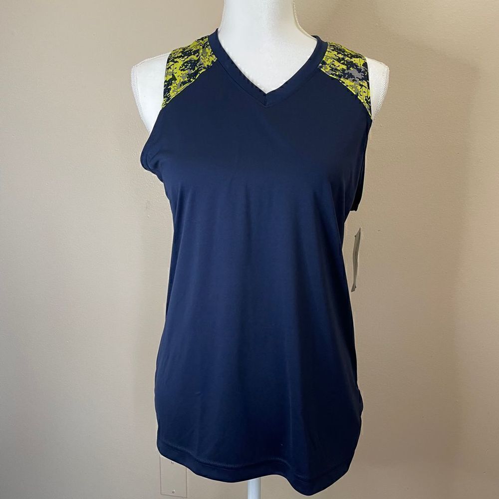 NEW! Champro sports| woman’s Medium | Premium Quality| Athletic